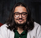 Роман Кумар-Виас