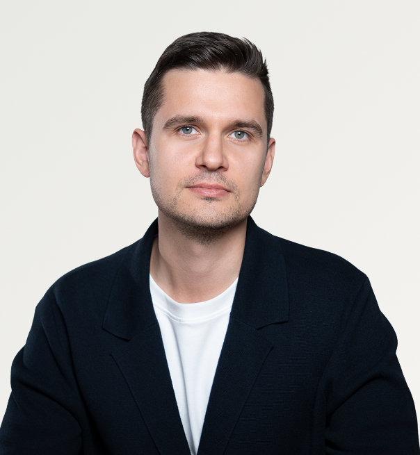 Максим Алексеев